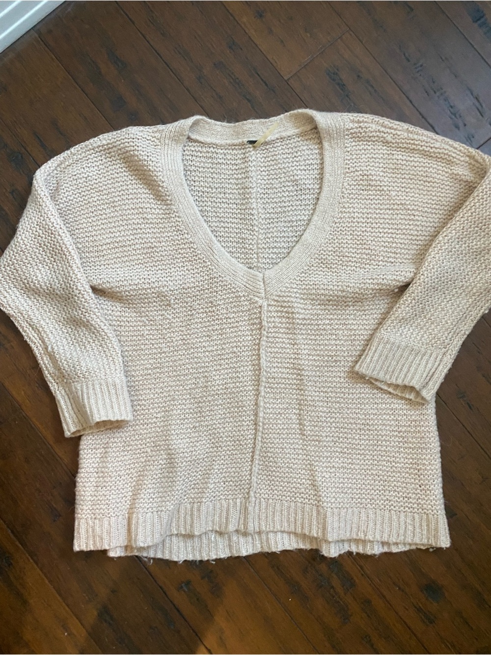 Free People Cream V-Neck Chunky Knit Sweater